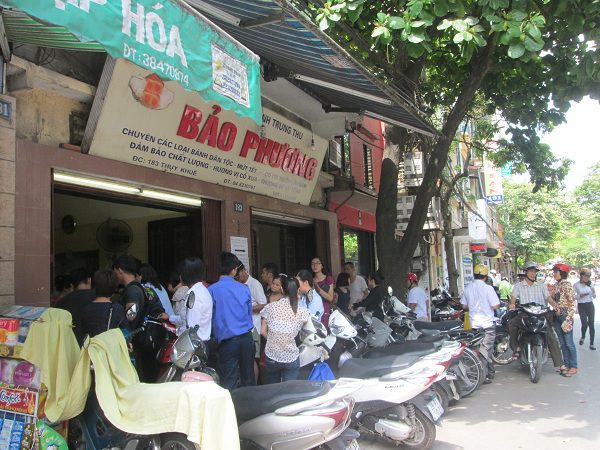 4 tiệm bánh trung thu truyền thống nức tiếng Hà Nội nhận mặt người “sành ăn”