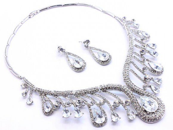 5 quà tặng ngày 20/10 bất kì phụ nữ nào cũng muốn được nhận 1