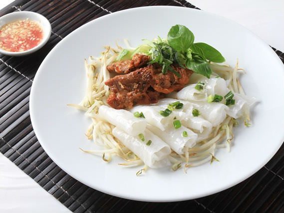 Bánh ướt thịt nướng đúng chất Hội An bằng bếp nướng điện CHÍNH HÃNG SUNHOUSE