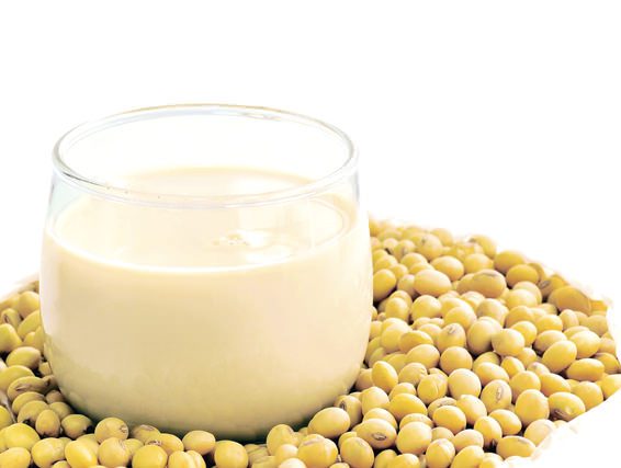 Bật mí 8 công dụng bất ngờ từ sữa đậu nành