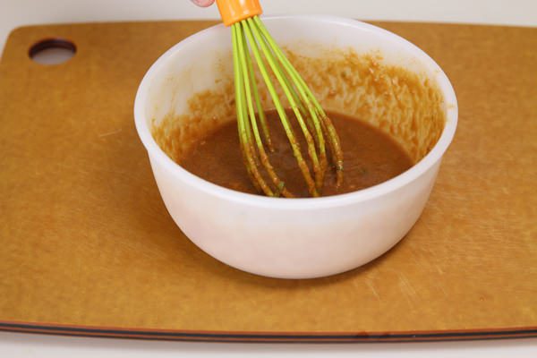 Bật mí cách làm gà xiên nướng kiểu Thái “ngon quên sầu” bằng bếp nướng điện 3