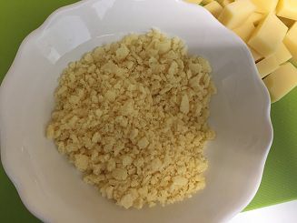 Biến tấu với món phô mai chiên kiểu mới bằng chảo chống dính 1