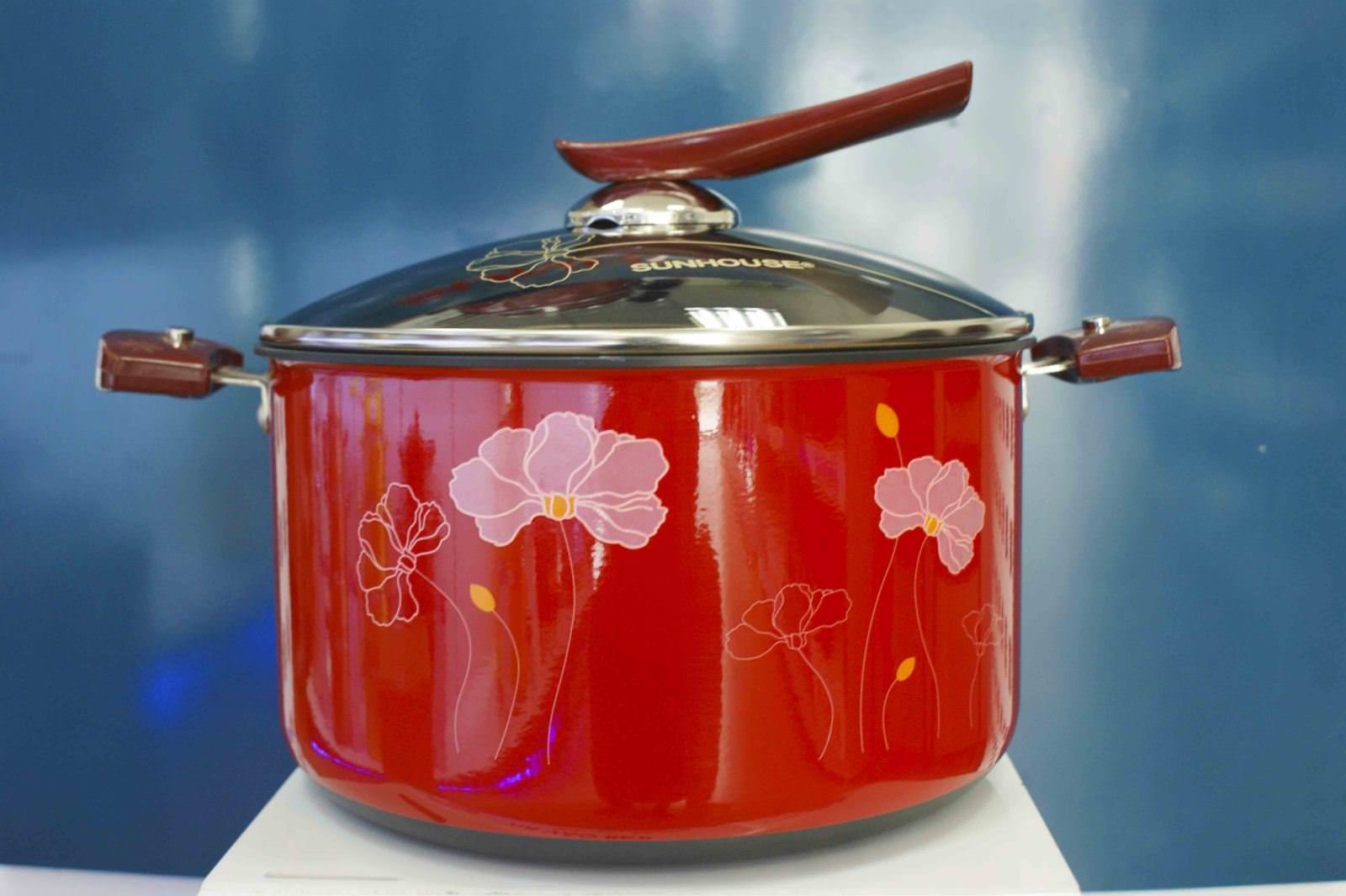 Bộ nồi nấu ăn Anod Sunhouse tiện dụng cho ngày tết 1