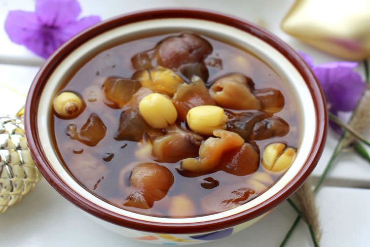 cach-lam-2-mon-che-giai-nhiet-thom-ngon-tu-nha-dam2 Cách làm 2 món chè giải nhiệt thơm ngon từ nha đam 2