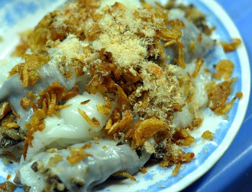 Cách làm bánh cuốn nhân thịt gà bằng chảo chống dính 100% thành công