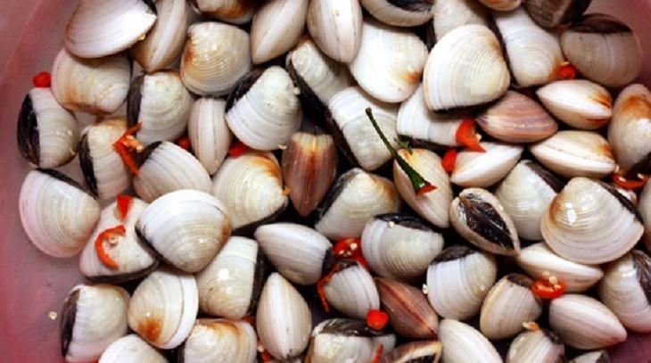 Cách làm nghêu xào chua ngọt ngon xuýt xoa cực đơn giản 1