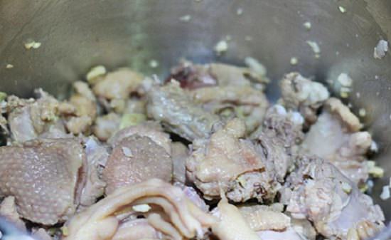 Cách làm vịt om sấu ngon nhất không thể đơn giản hơn 4