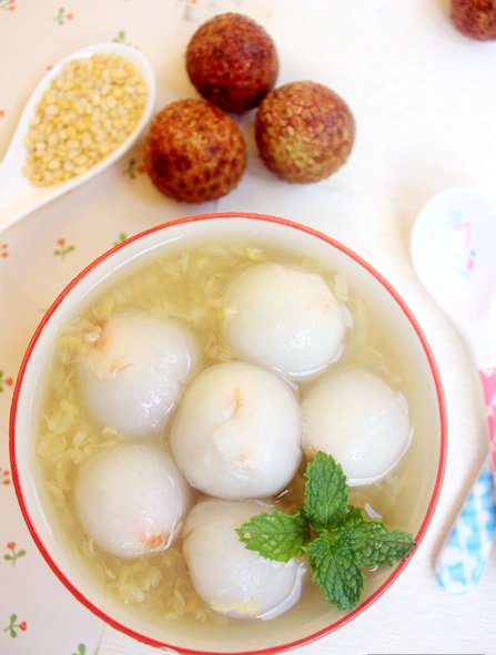 Cách nấu chè vải đậu xanh ngon mát giải nhiệt mùa hè 3