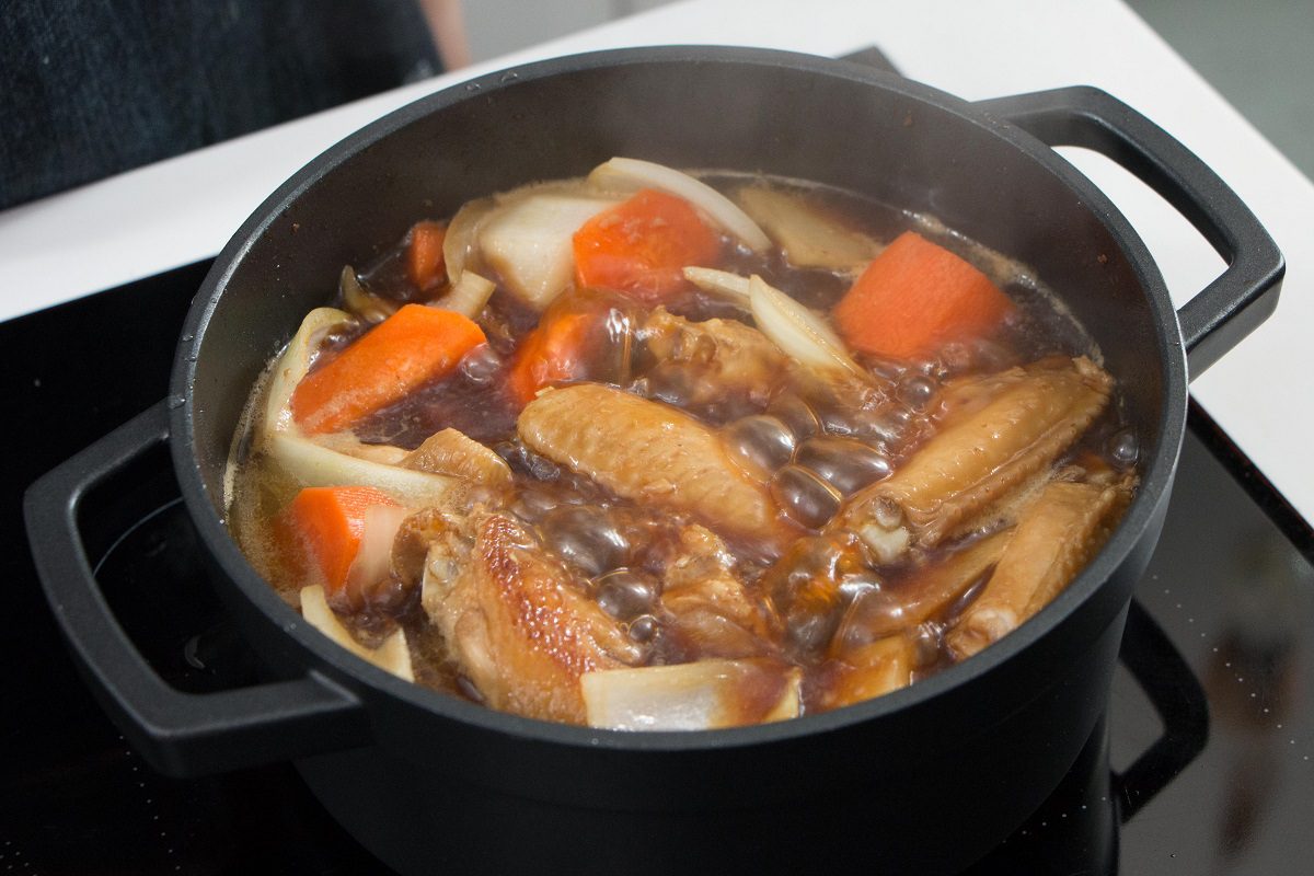 Cánh gà om củ cải, thơm ngọt không cần hạt nêm 3