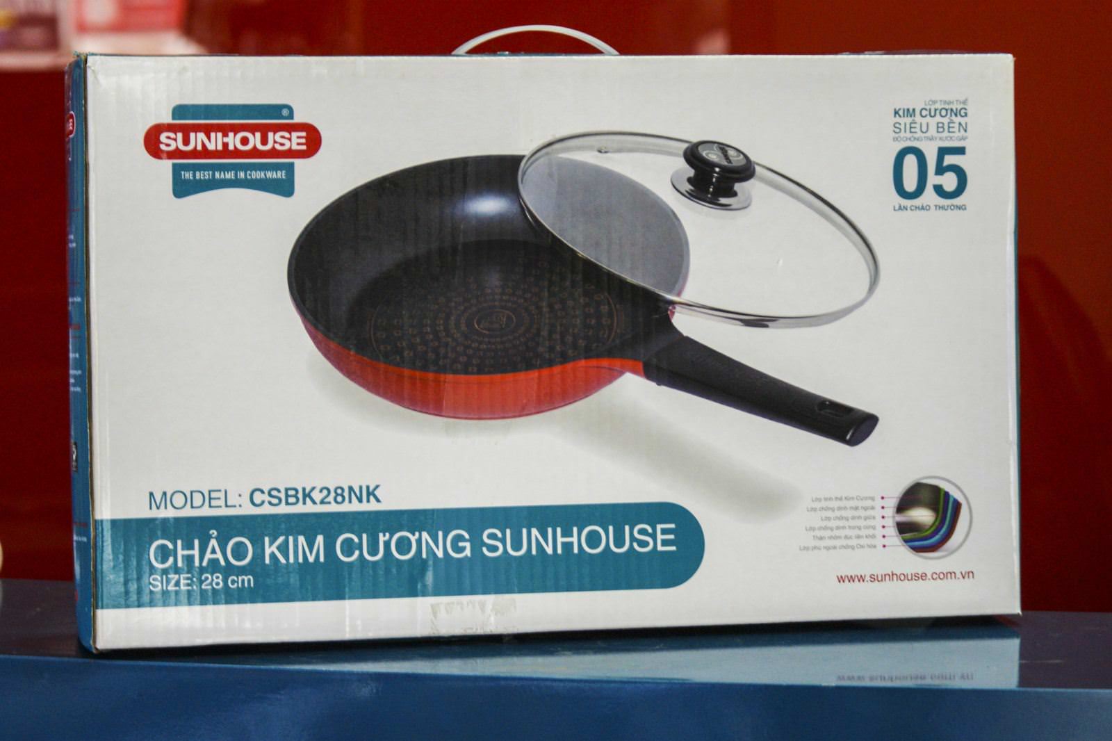 Chảo kim cương Sunhouse CSBK28NK – Chảo chống dính tốt nhất cho người nội trợ
