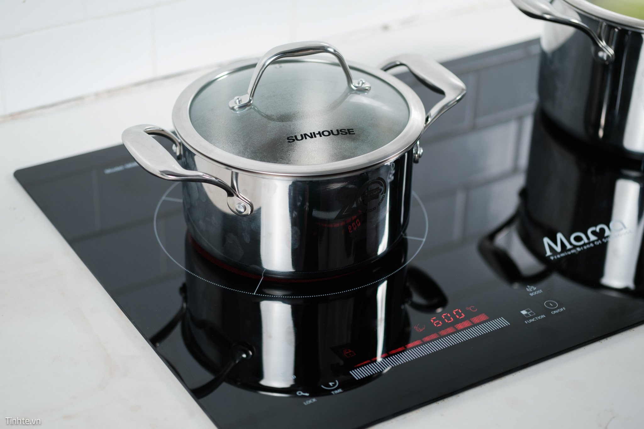 Chia sẻ về bếp vừa điện từ vừa hồng ngoại CHÍNH HÃNG SUNHOUSE MMB9200MIX: nấu được mọi loại nồi! 5