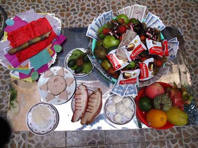 Chuẩn bị đồ cúng và văn khấn cúng cô hồn chuẩn xác nhất 1