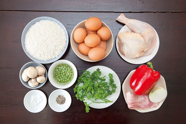 [NGON HƠN MỖI NGÀY] Cơm cuộn kiểu Nhật ngon đúng vị, ai cũng làm được 1