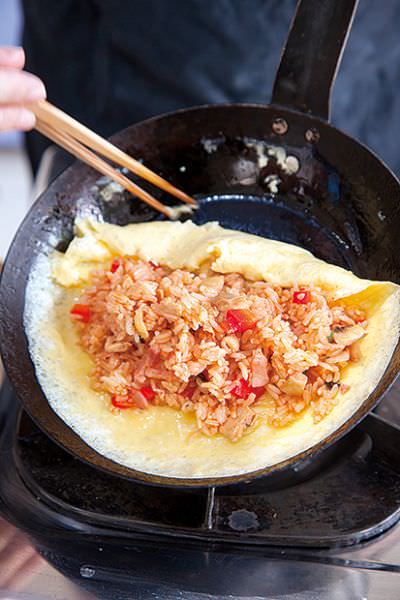 [NGON HƠN MỖI NGÀY] Cơm cuộn kiểu Nhật ngon đúng vị, ai cũng làm được 5