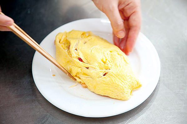 [NGON HƠN MỖI NGÀY] Cơm cuộn kiểu Nhật ngon đúng vị, ai cũng làm được 6