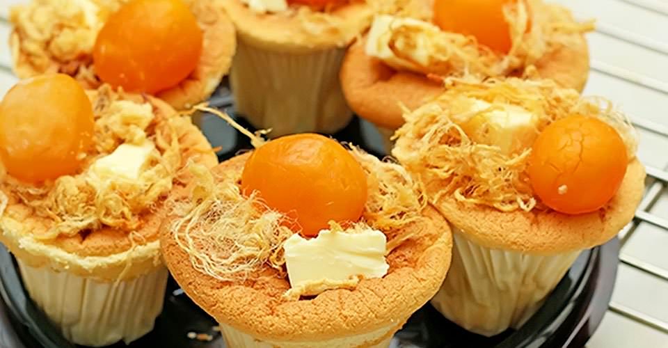 Hướng dẫn làm bánh bông lan bằng chảo chống dính