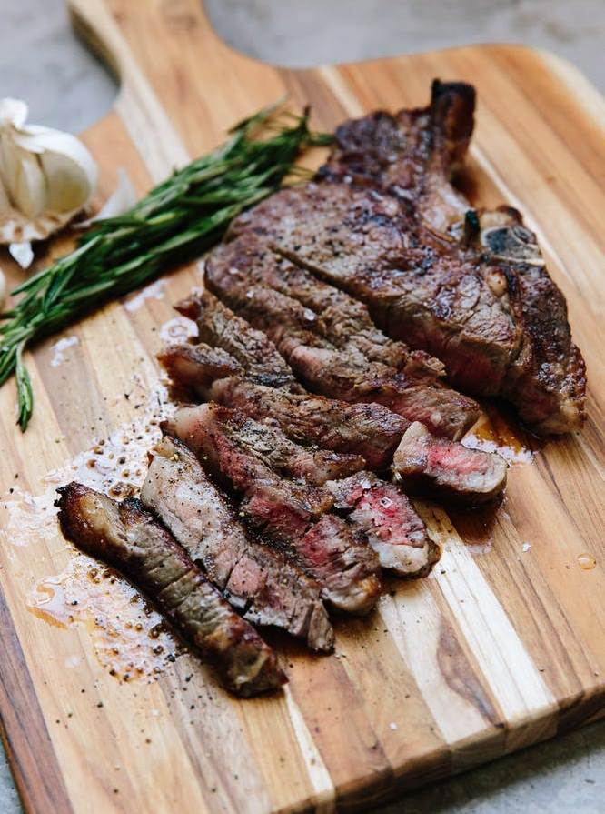 Hướng dẫn làm món bò nướng đưa cơm bằng lò nướng 3