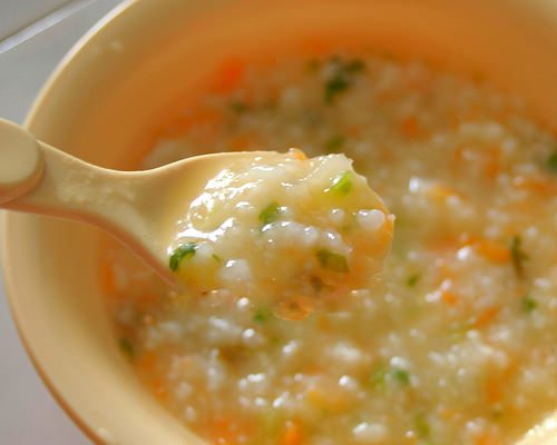 Hướng dẫn nấu cháo bí đỏ thanh nhiệt bằng nồi áp suất điện đa năng