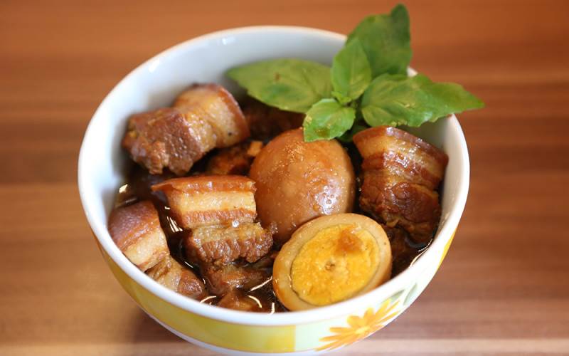 3 món ăn đặc trưng của 3 miền cực phù hợp cho ngày mưa 001