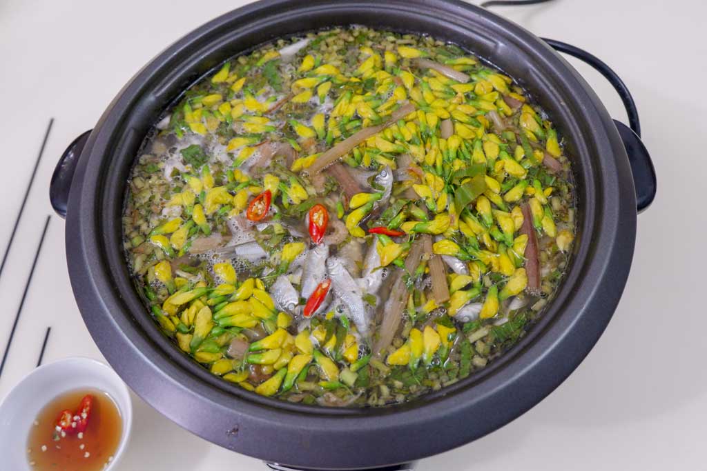 3 món ăn đặc trưng của 3 miền cực phù hợp cho ngày mưa 003