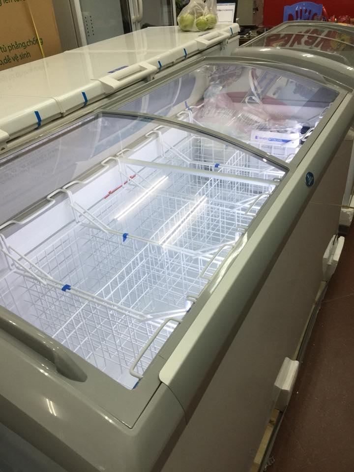 Có nên mua tủ đông mặt kính hay không? 01