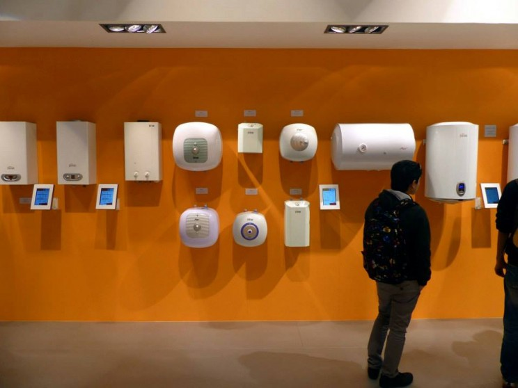 Bình nóng lạnh loại nào tốt? 5 tiêu chí đánh giá không phải ai cũng biết 1