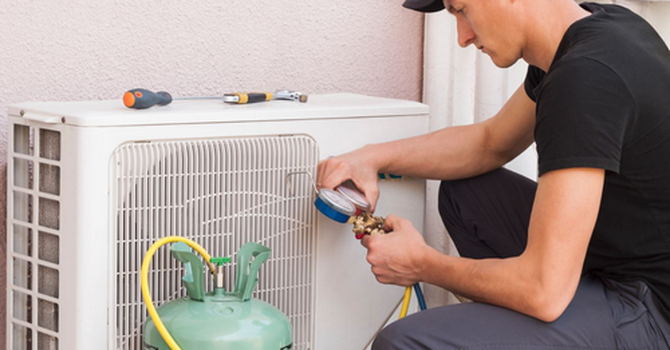 Máy lạnh xì ga phải làm sao? Nên làm gì khi điều hòa hết ga? 5