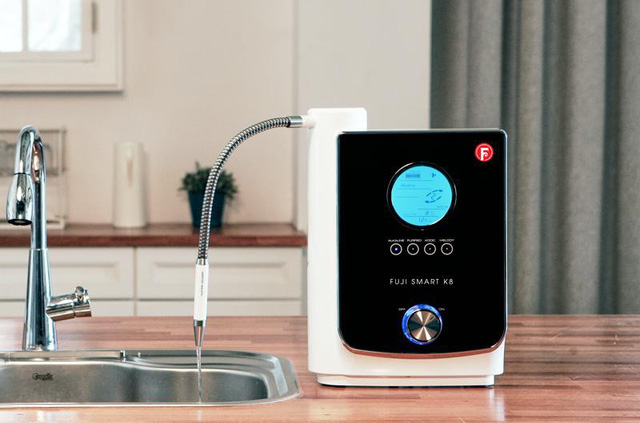 Máy lọc nước ion kiềm là gì? Nên mua máy lọc nước ion kiềm giá rẻ hay máy lọc nước R.O? 1