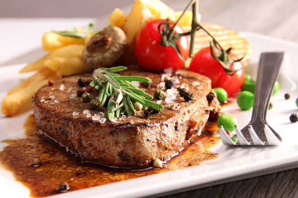 Mẹo làm bít tết mềm ngon chuẩn vị nhà hàng với chảo siêu bền đá CHÍNH HÃNG SUNHOUSE  1