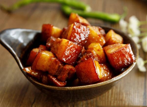 Kho thịt thơm ngon, lạ miệng với củ đậu