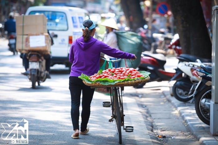 Mùa nhót về trên phố, chị em phát cuồng với những món ăn chỉ nghĩ đã thèm