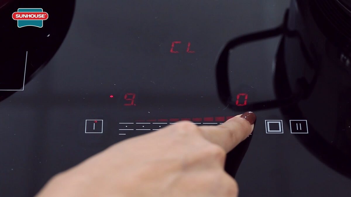 Nấu ăn cực nhanh với bếp đôi điện từ hồng ngoại CHÍNH HÃNG SUNHOUSE 003