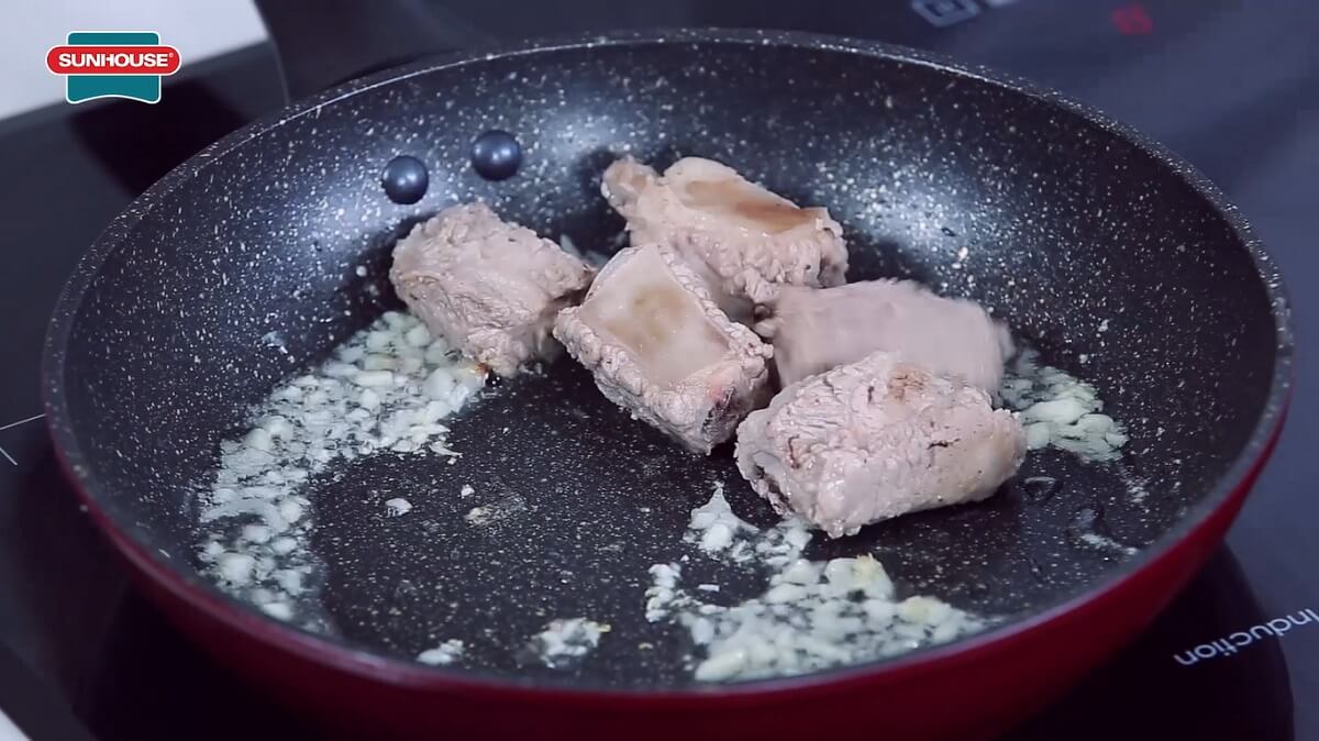 Nấu ăn cực nhanh với bếp đôi điện từ hồng ngoại CHÍNH HÃNG SUNHOUSE 010