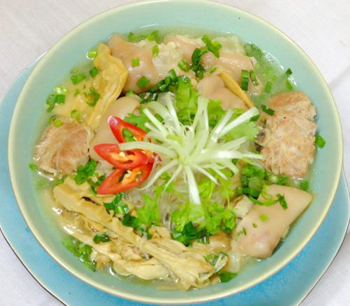 Nấu canh măng ngon cho ngày Tết thêm ấm áp 4