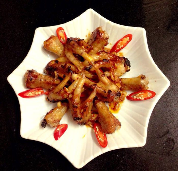 Nhậu cùng SEA GAMES - chân gà chiên mắm tỏi