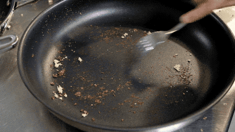 Nồi nhôm Anod – đắt xắt ra miếng