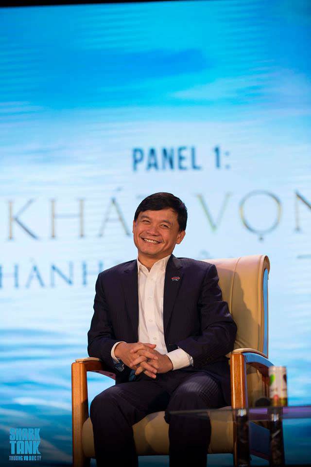 Shark Phú truyền lửa cho khát vọng khởi nghiệp của các bạn sinh viên 3