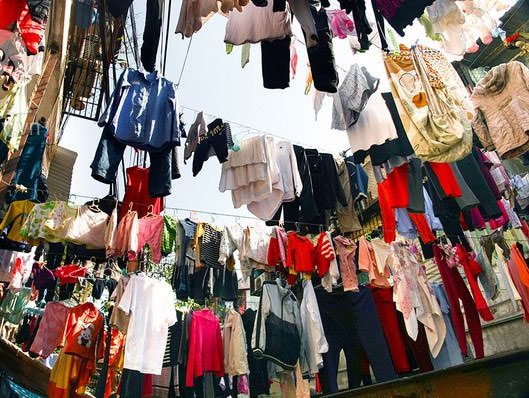 “Trọn bộ” sản phẩm không thể thiếu mùa mưa lũ