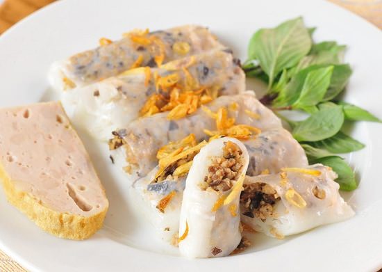 Tự học cách làm bánh cuốn bằng chảo chống dính đãi cả nhà 9